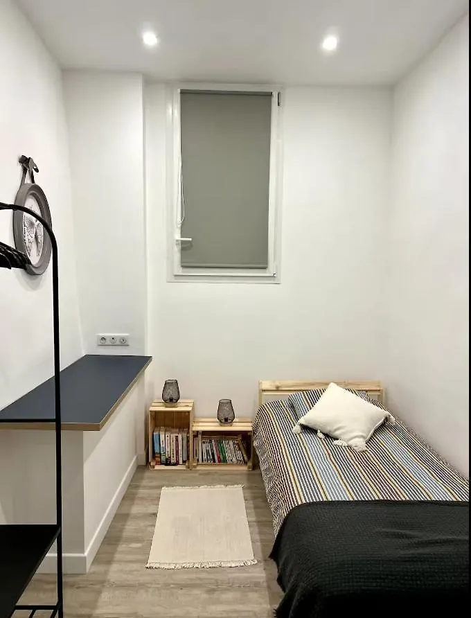 Apartment Appartement Spacieux En Centre Ville Montelimar